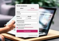 Offner Laptop und virtualQ Web Widget wird eingeblendet